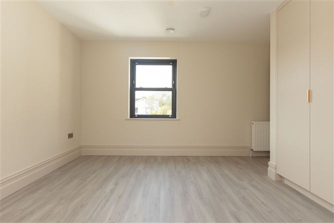 https://photos-a.propertyimages.ie/media/9/2/5/5004529/763addf2-3ad1-4e7c-ac14-bb9a88f553ae_l.jpg