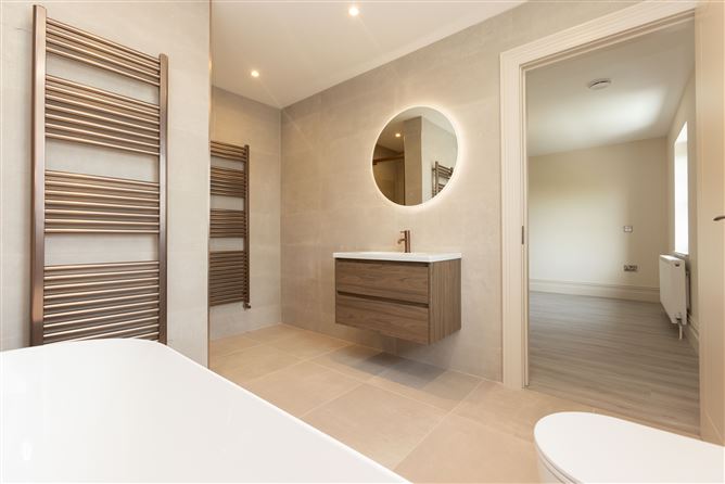https://photos-a.propertyimages.ie/media/9/2/5/5004529/763addf2-3ad1-4e7c-ac14-bb9a88f553ae_l.jpg