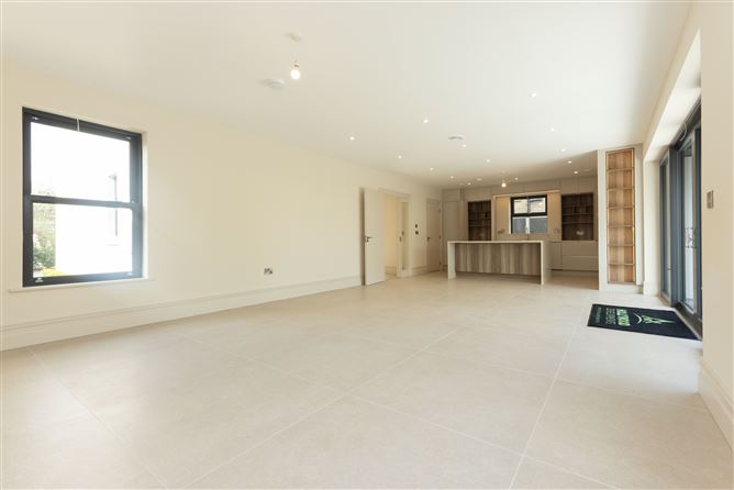 https://photos-a.propertyimages.ie/media/9/2/5/5004529/763addf2-3ad1-4e7c-ac14-bb9a88f553ae_l.jpg