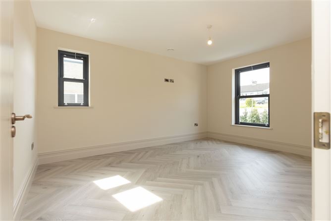 https://photos-a.propertyimages.ie/media/9/2/5/5004529/763addf2-3ad1-4e7c-ac14-bb9a88f553ae_l.jpg