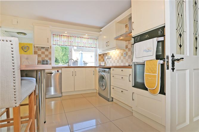64 Finian Park, Shannon, Co. Clare