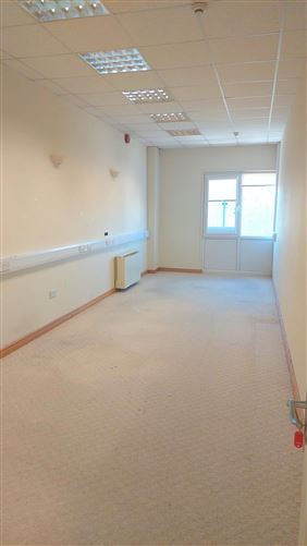Tuam Road Retail Centre, Tuam Road, Galway City