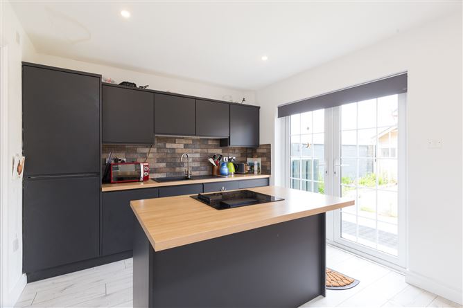 19 Branogue Park, Riverchapel, Co. Wexford
