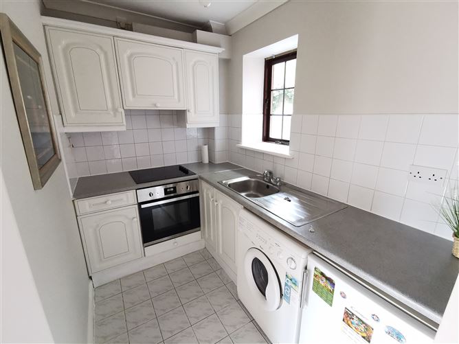 1 Coach Houses, Batchelors Lane, Drogheda, Louth
