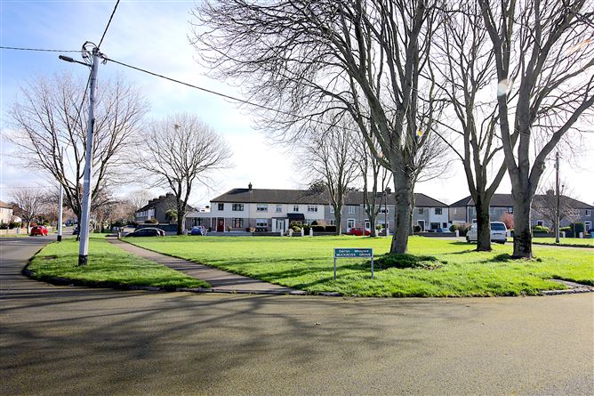 8 Muckross Avenue, Perrystown,   Dublin 12