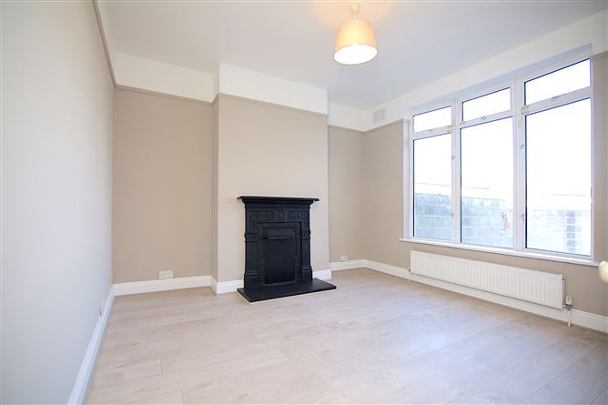 8 Muckross Avenue, Perrystown,   Dublin 12