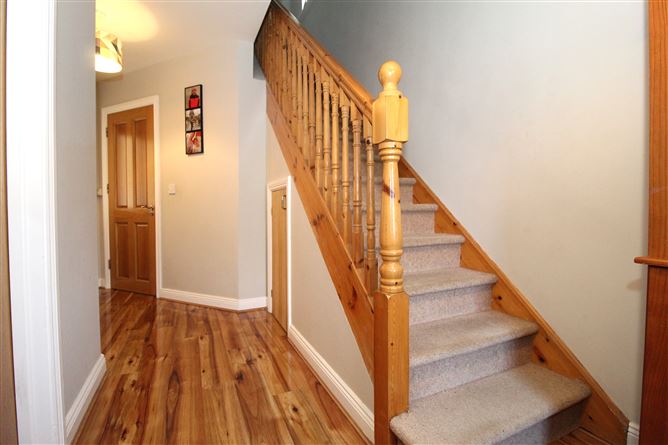4 Whitefields, Cloghan, Co. Offaly