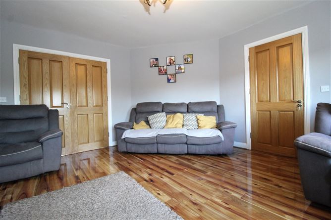 4 Whitefields, Cloghan, Co. Offaly