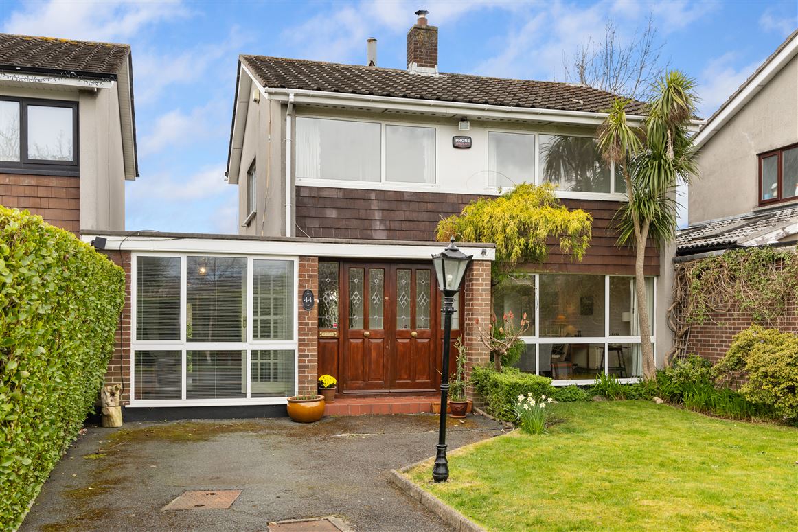 44 Ailesbury Grove, Dundrum, Dublin 16