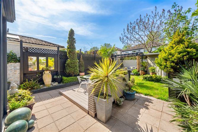 22 Rossmore Crescent, Templeogue, Dublin 6w