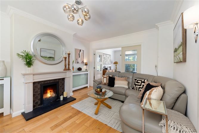 22 Rossmore Crescent, Templeogue, Dublin 6w