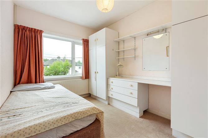 Photo 7 of 13 — 32 Farmhill Road, Goatstown, Dublin 14