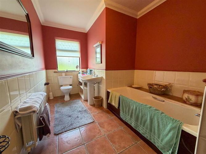 Photo 10 of 23 — Ballybane, Camas, Bruff, Limerick