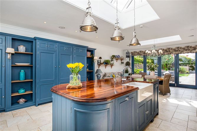 61 Strand Road, Sandymount, Dublin 4