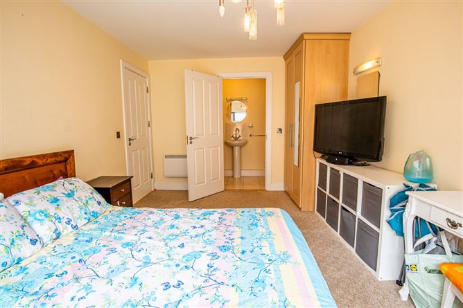 8 Aldercourt, Ferns, Co. Wexford