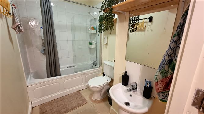 28 Greenhills Court, Tallaght,   Dublin 24