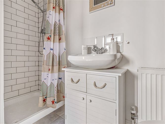104 Carrig Court, Citywest,   Dublin 24