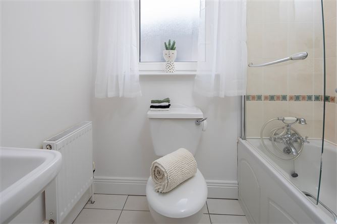 28 Longshore Drive, Jacob's Island, Mahon, Cork City