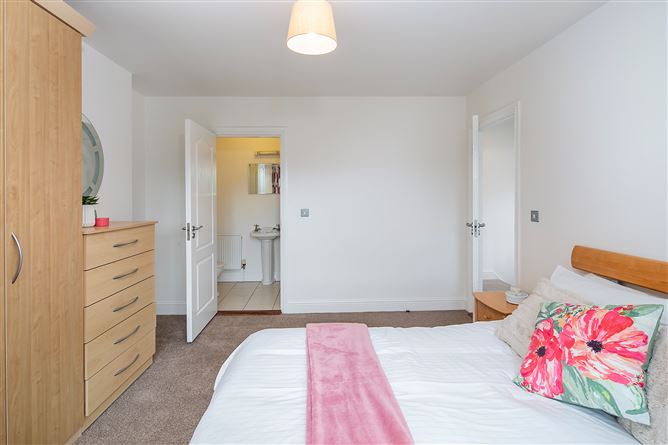 28 Longshore Drive, Jacob's Island, Mahon, Cork City