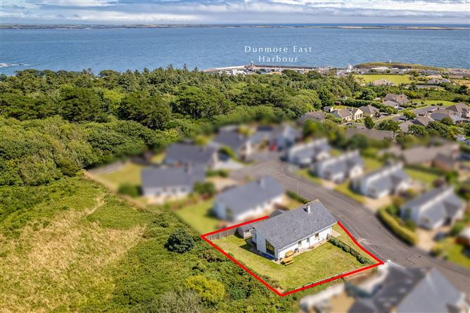 23 Hook View, Dunmore East, Waterford