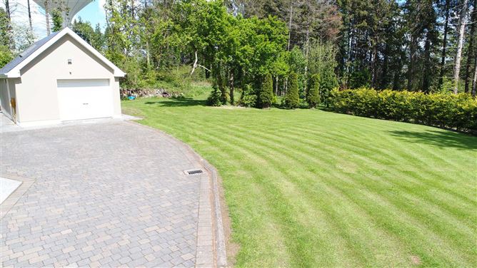 11 Silvergrove, Ballybeg, Ennis, County Clare