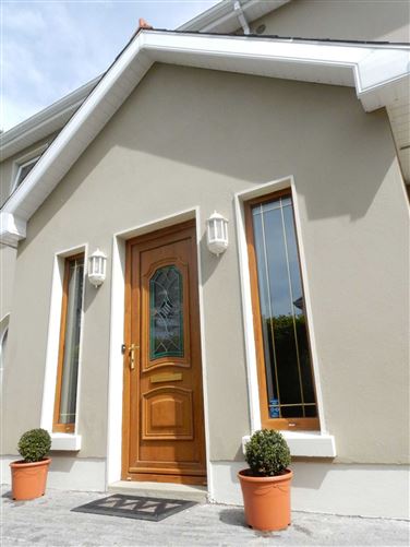 11 Silvergrove, Ballybeg, Ennis, County Clare