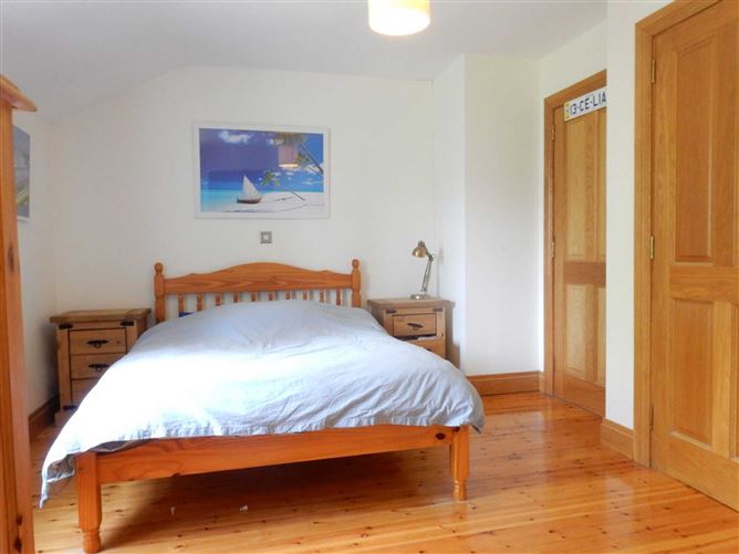 11 Silvergrove, Ballybeg, Ennis, County Clare