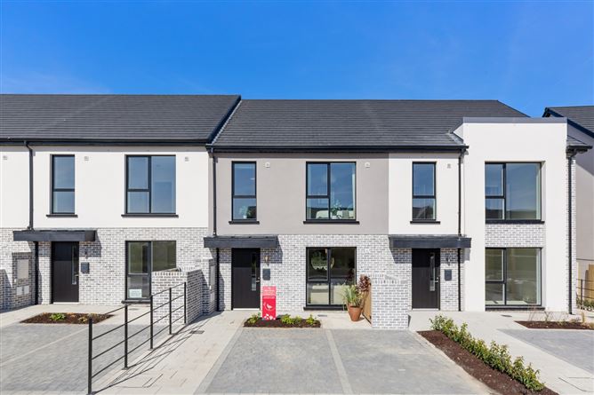 https://photos-a.propertyimages.ie/media/9/2/7/4927729/164a6cd0-57a8-4ecb-aa01-82f09c96ac87_l.jpg