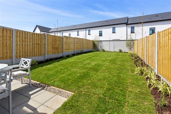 https://photos-a.propertyimages.ie/media/9/2/7/4927729/164a6cd0-57a8-4ecb-aa01-82f09c96ac87_l.jpg