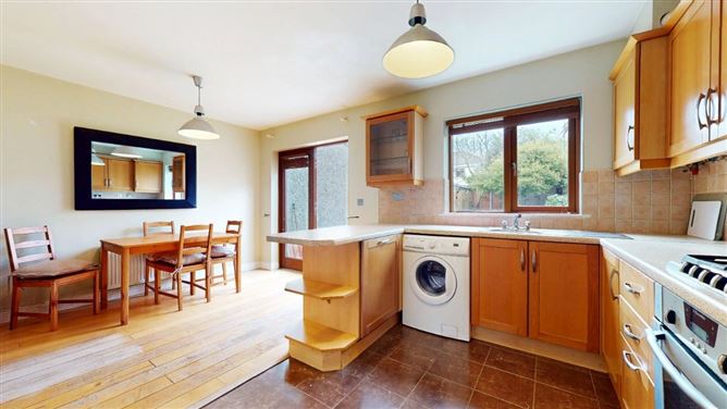 10 The Court, Newtown Manor, Kill, Kildare
