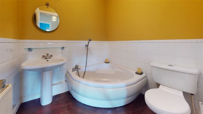 10 The Court, Newtown Manor, Kill, Kildare
