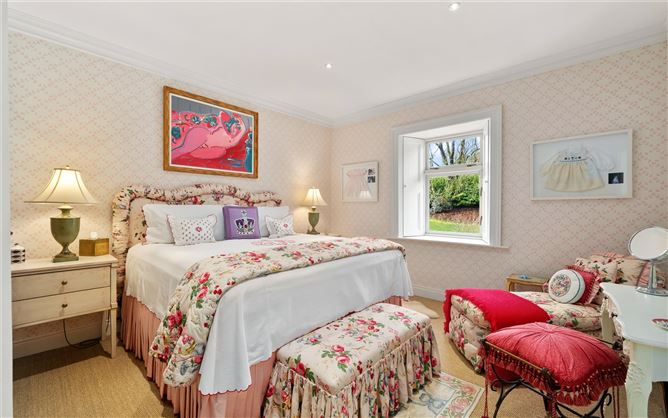 Knockmacool Lodge, Knockmacool, Enniskeane, West Cork