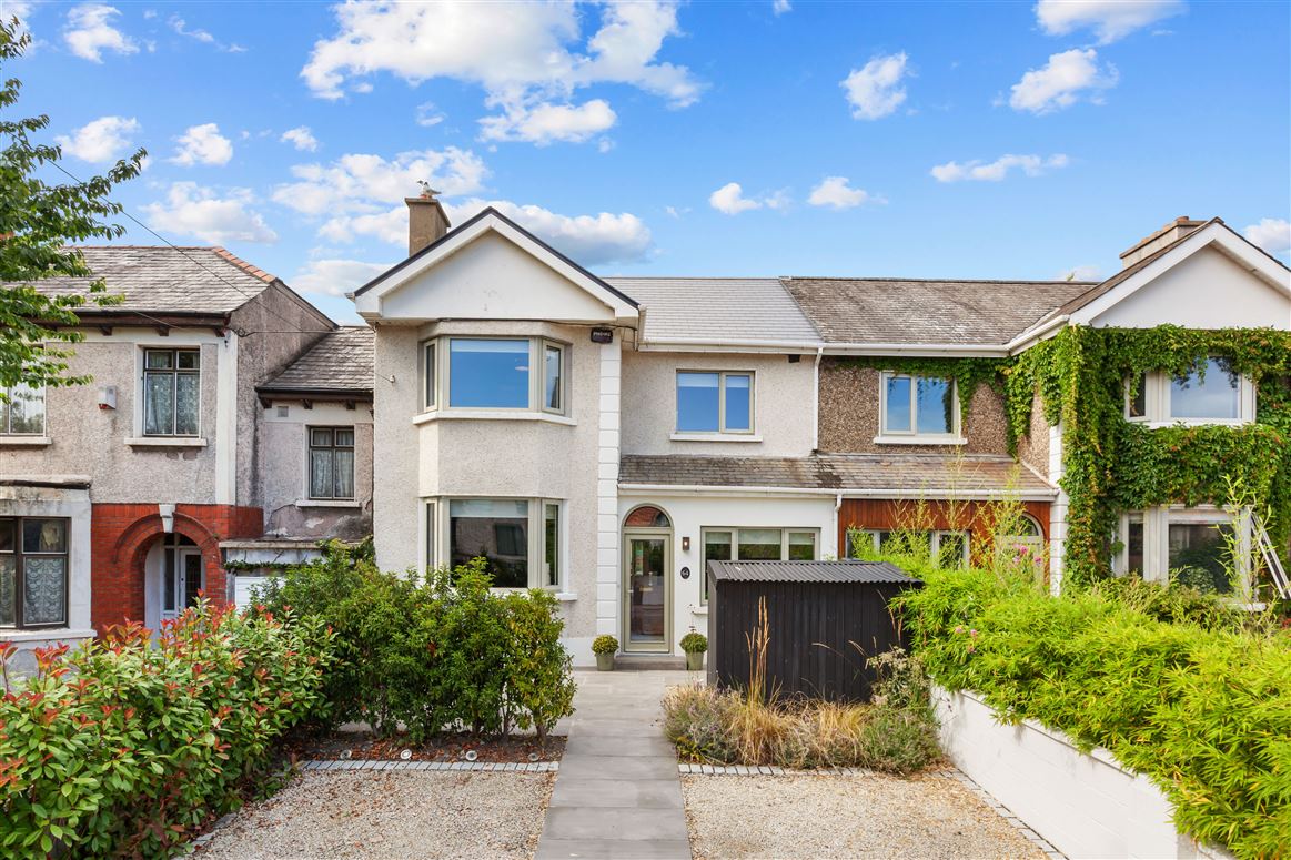 64 Howth Road, Clontarf, Dublin 3