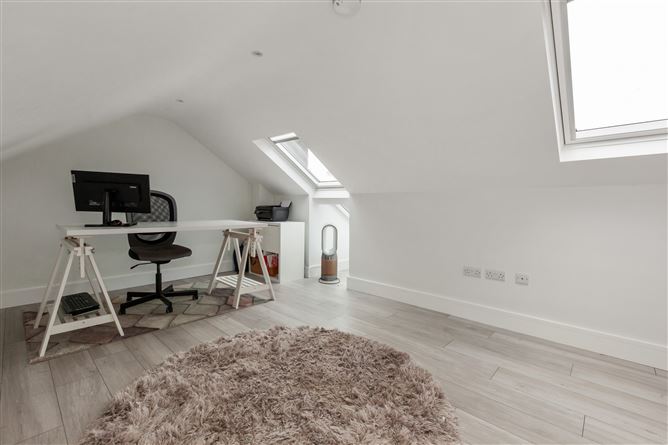 Photo 19 of 23 — 64 Howth Road, Clontarf, Dublin 3
