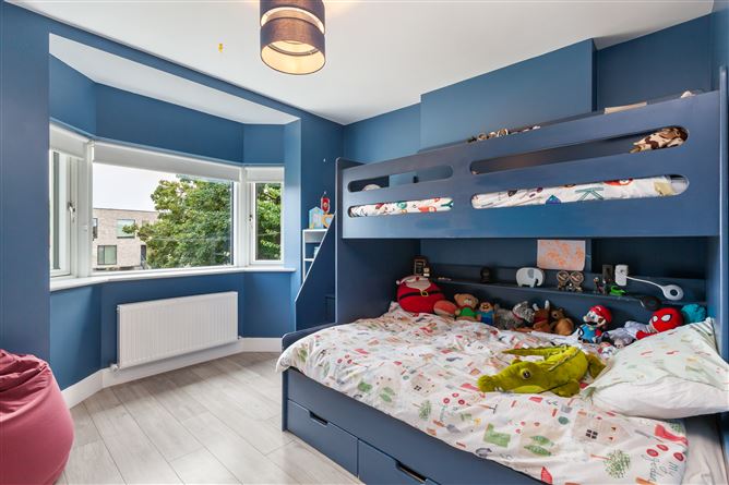 Photo 14 of 23 — 64 Howth Road, Clontarf, Dublin 3