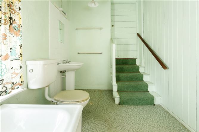 Photo 21 of 29 — 5 Bellvue Place, Townshend Street, Skibbereen, West Cork