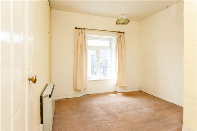 Photo 18 of 29 — 5 Bellvue Place, Townshend Street, Skibbereen, West Cork