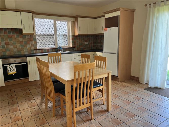 Photo 7 of 20 — 15 Willow Park, Derrymullan, Ballinasloe, Galway