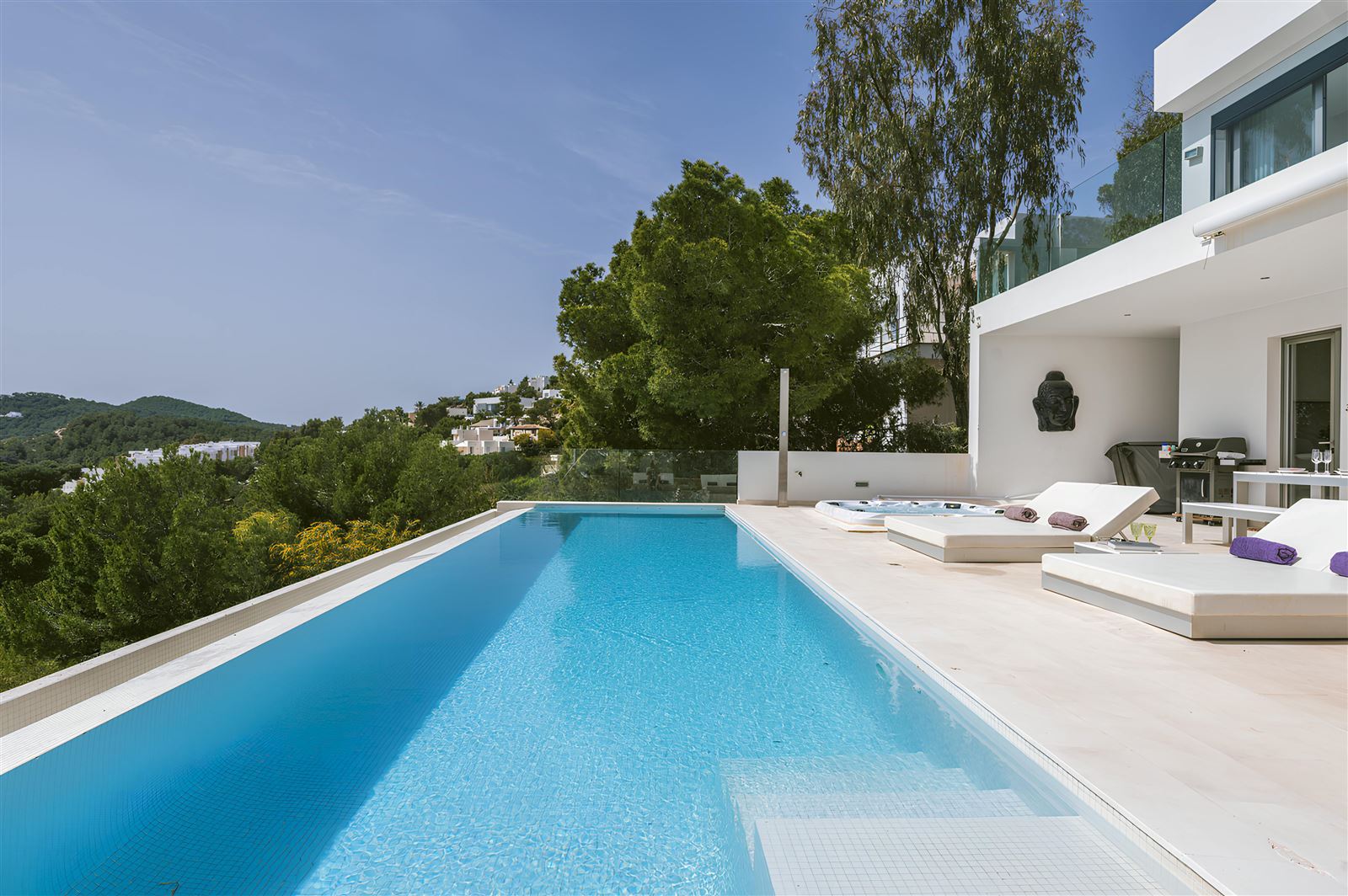 Photo 1 of 10 — Infinity over Ibiza,Roca Llisa,Balearic Islands,Spain
