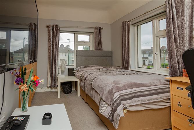 25 Rafters Road, Drimnagh, Dublin 12