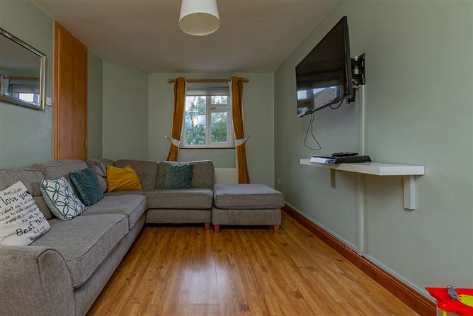 25 Rafters Road, Drimnagh, Dublin 12