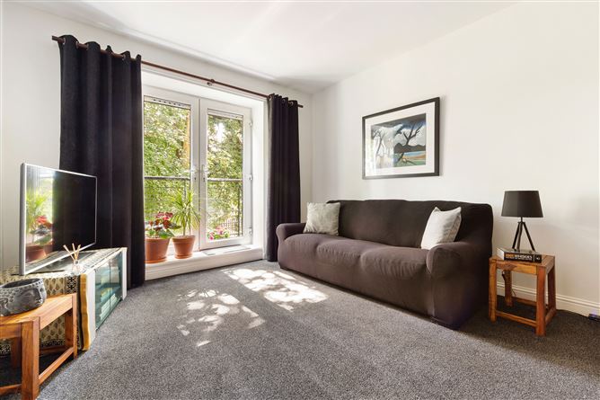 16 Floraville, Sarsfield Road, Inchicore, Dublin 8