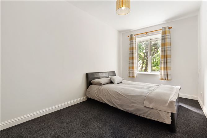 16 Floraville, Sarsfield Road, Inchicore, Dublin 8