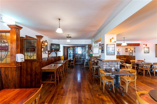 The Holy Cross Bar & Restaurant, Holycross, Butlerstown, Waterford City
