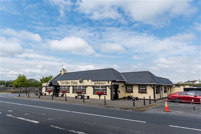 The Holy Cross Bar & Restaurant, Holycross, Butlerstown, Waterford City