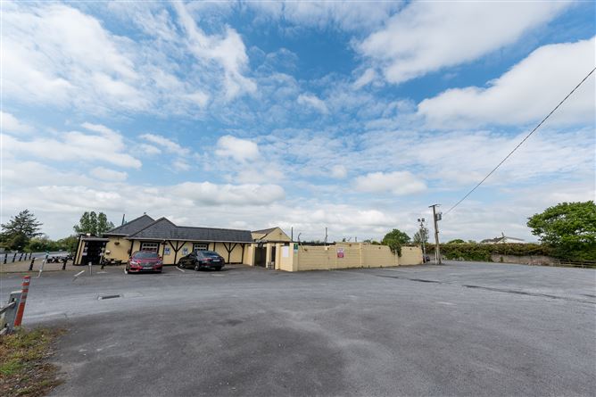 The Holy Cross Bar & Restaurant, Holycross, Butlerstown, Waterford City