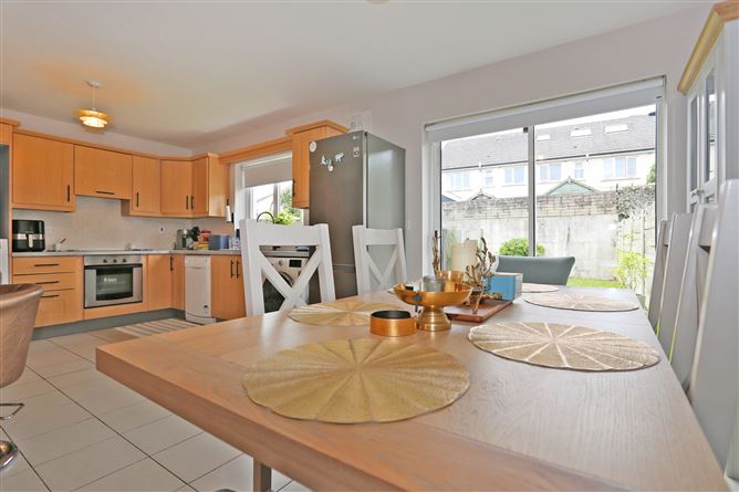 6 Cluain Droichead, Sixmilebridge, Co. Clare