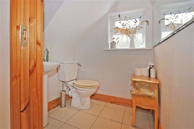 6 Cluain Droichead, Sixmilebridge, Co. Clare