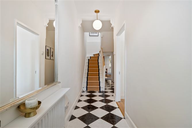 12 Mount Vernon Terrace, St Lukes, Cork