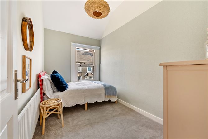 12 Mount Vernon Terrace, St Lukes, Cork
